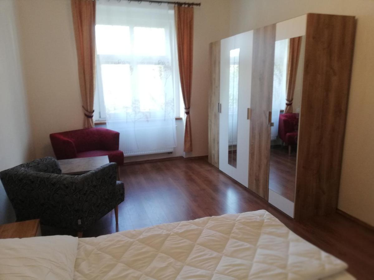 Apartment 70M2 Karlsbad Eksteriør billede